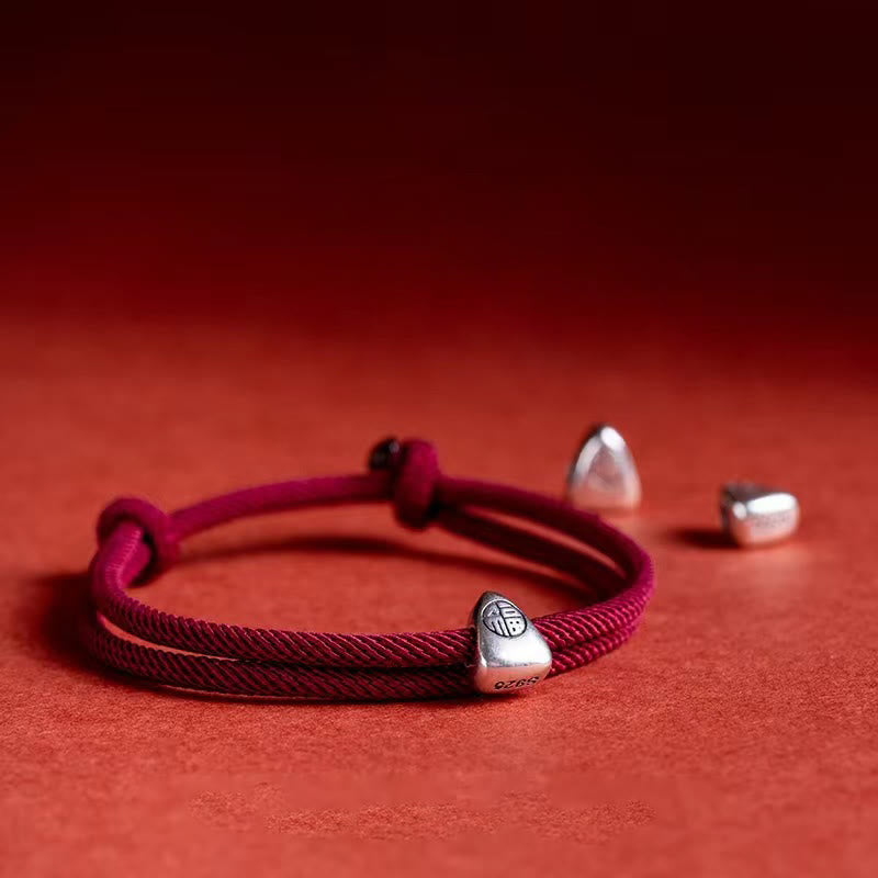 Bracelet Rouge Fu : Amulette de Chance et de Prospérité