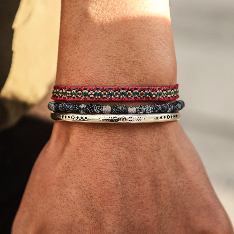 Ensemble Bouddhiste du Courage - Bracelets + Bracelet en Argent Tibétain